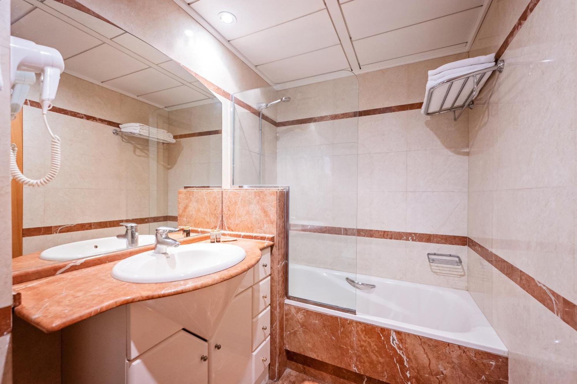 برشلونة Apartaments Marina - Abapart المظهر الخارجي الصورة